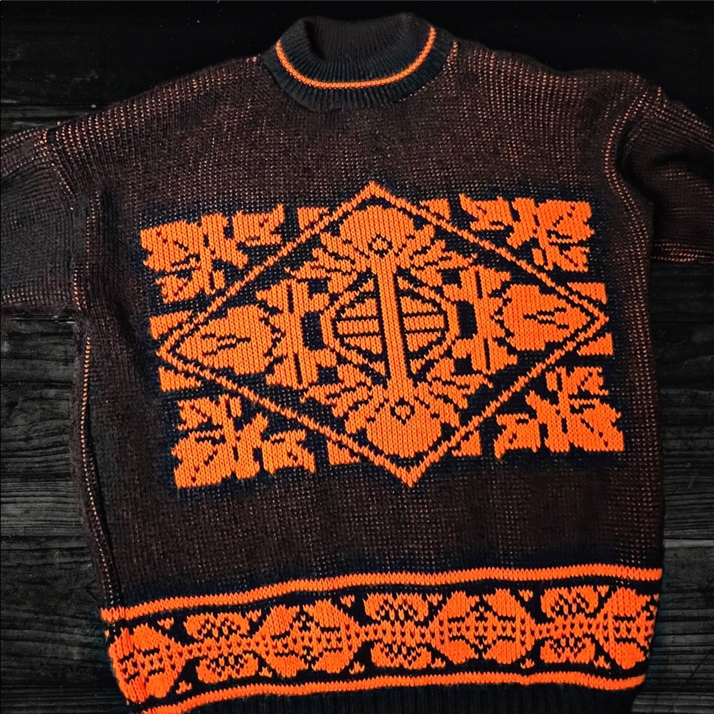 Vintage boys knit sweater.  Size XL?